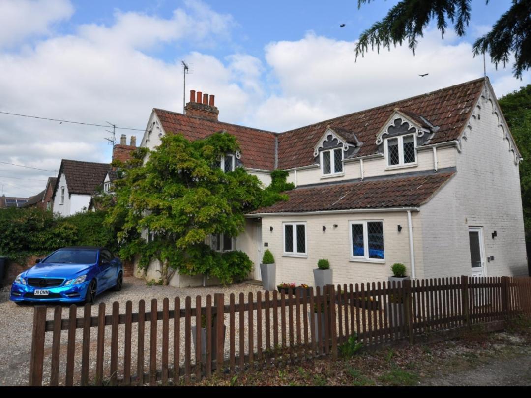 Eastfield Cottages Девизес Екстериор снимка