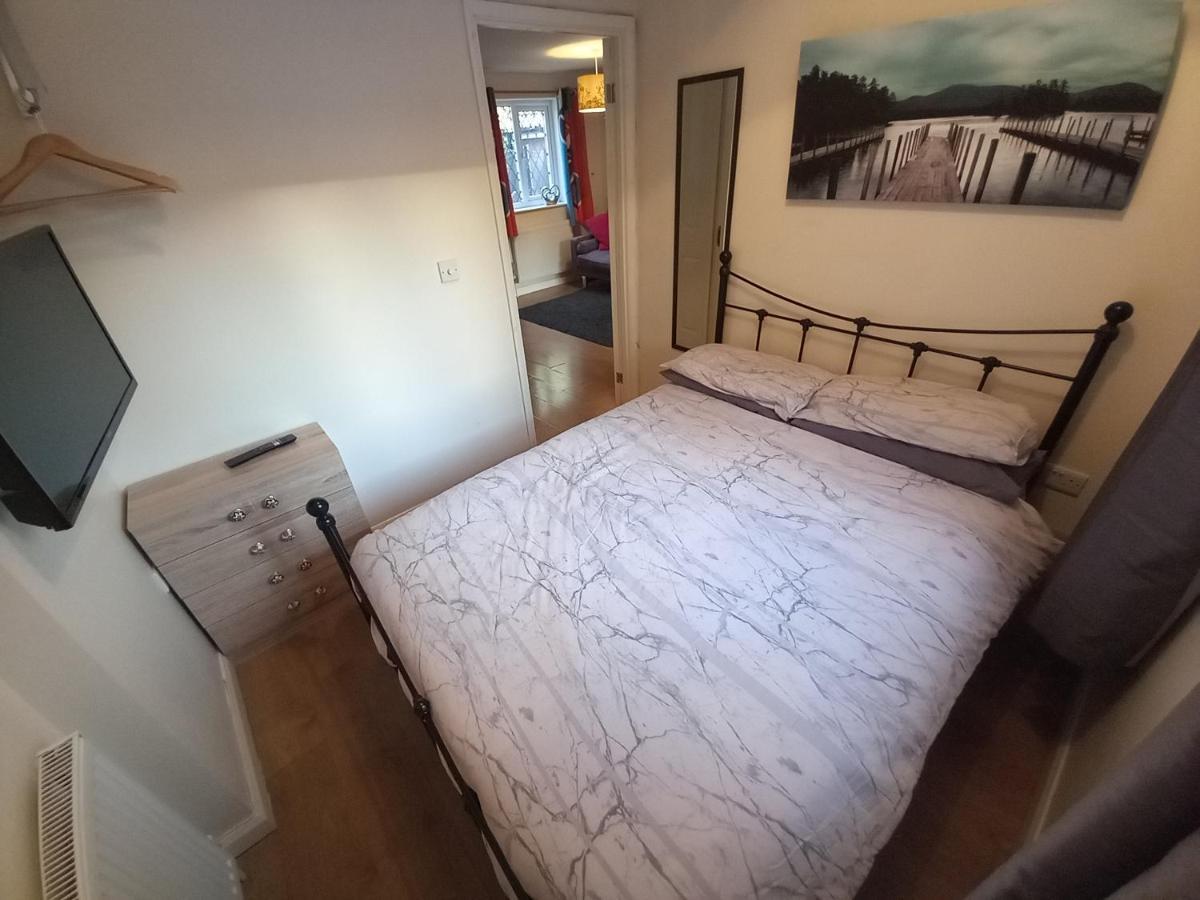 Eastfield Cottages Девизес Екстериор снимка